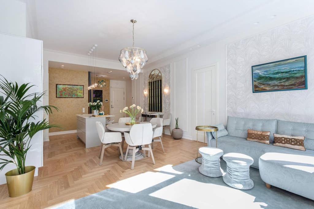 Jogailos Residence Peaceful Old Town Luxury 3 Bdr, 2 Bthr, Free Garage, Top-Speed Wifi Вильнюс Экстерьер фото